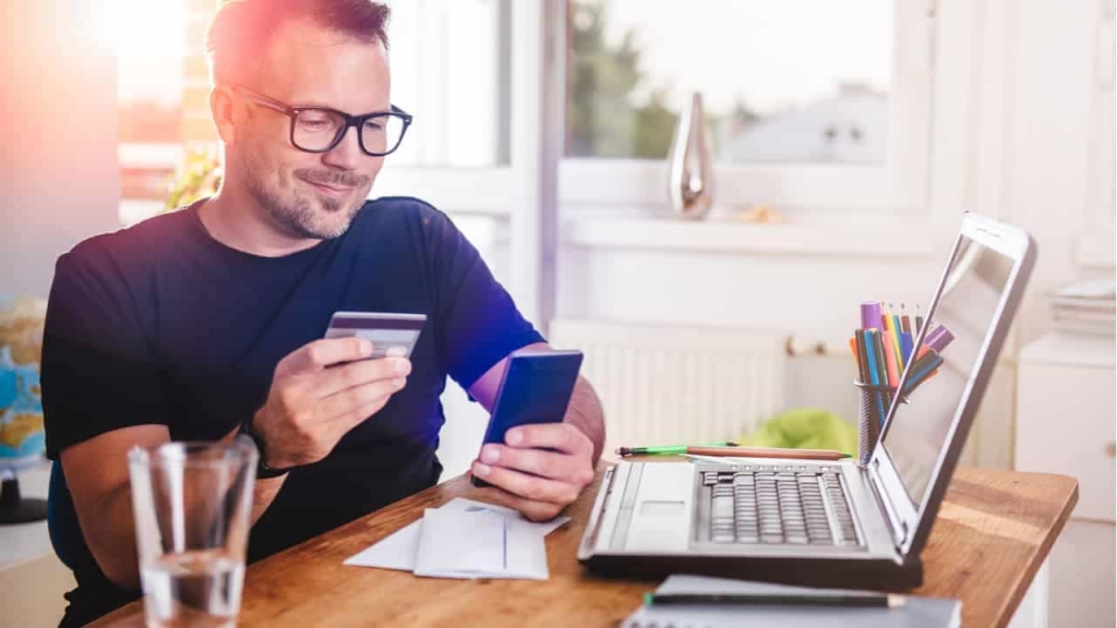 Como o lojista recebe do cartão de crédito parcelado